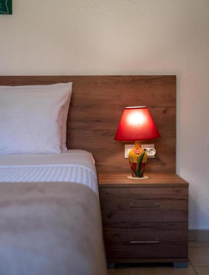 Atalanti Seaside Junior Suites Keratókambos Buitenkant foto