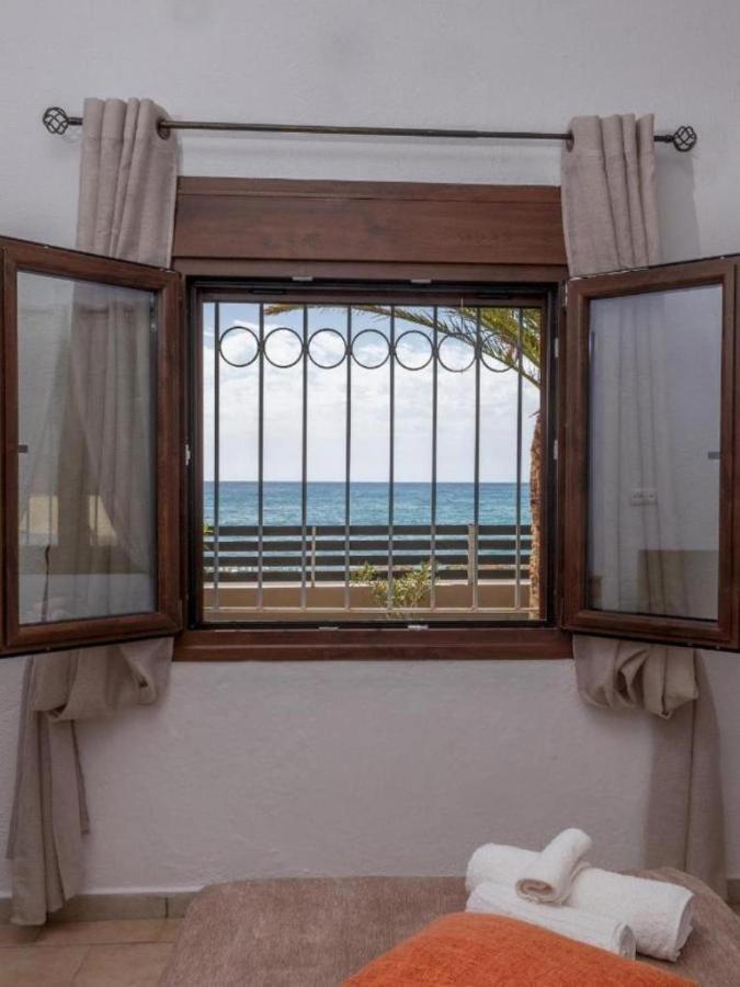 Atalanti Seaside Junior Suites Keratókambos Buitenkant foto