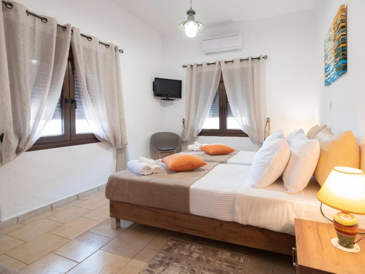 Atalanti Seaside Junior Suites Keratókambos Buitenkant foto