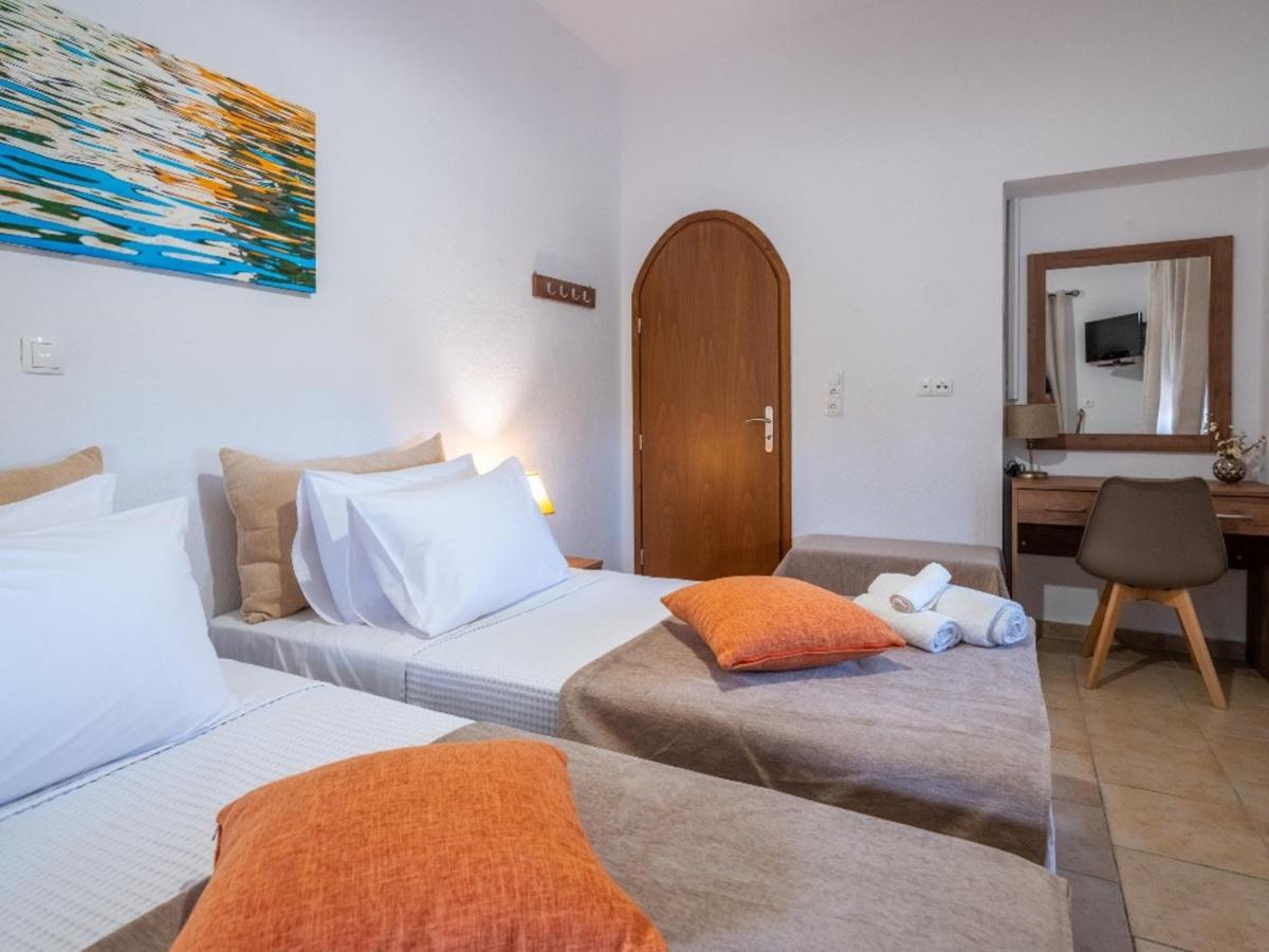 Atalanti Seaside Junior Suites Keratókambos Buitenkant foto