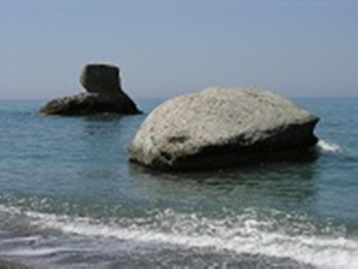 Atalanti Seaside Junior Suites Keratókambos Buitenkant foto