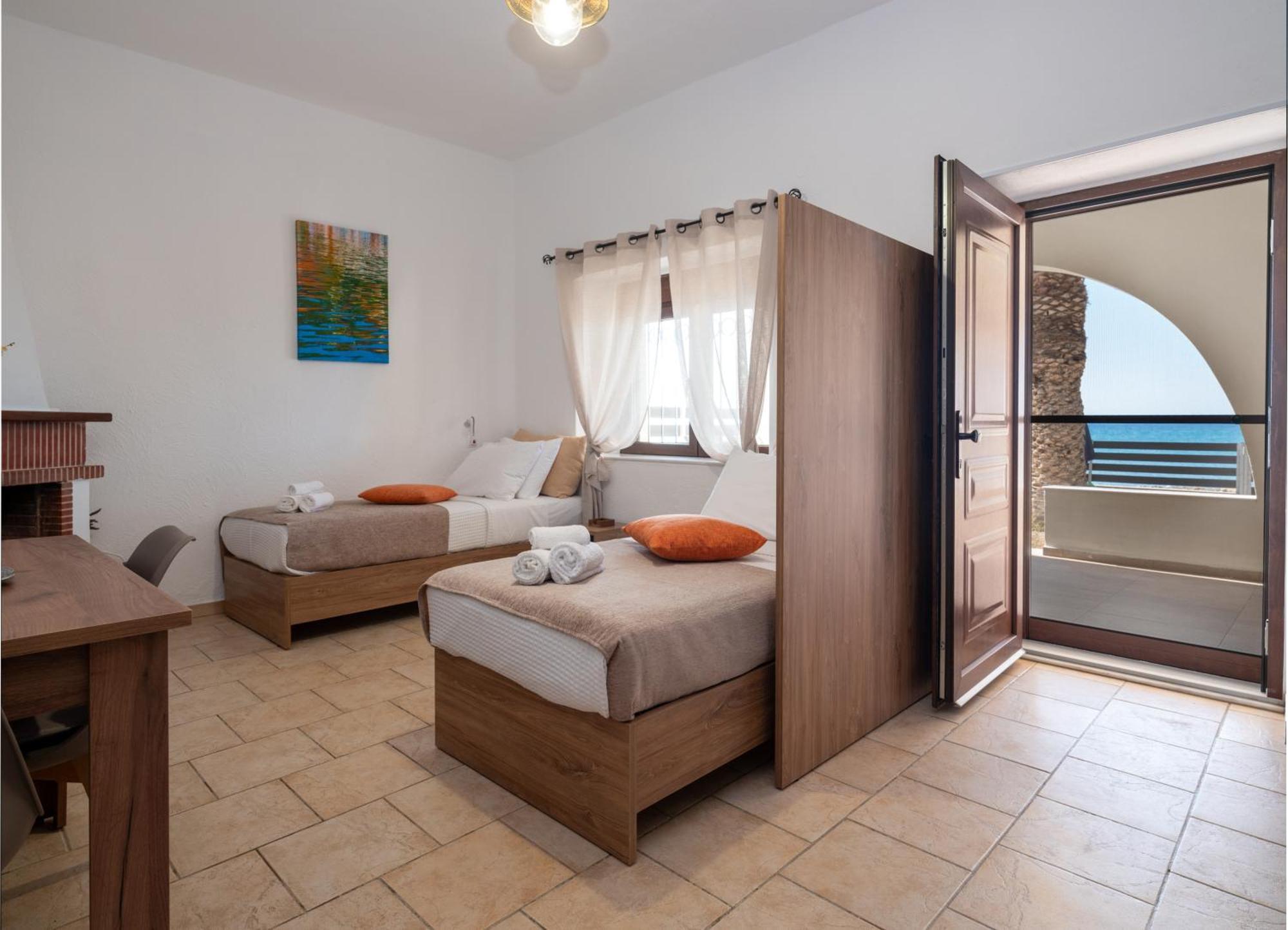 Atalanti Seaside Junior Suites Keratókambos Buitenkant foto